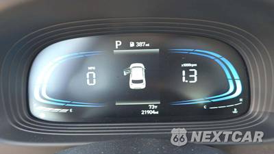 2025 Hyundai Venue SEL - zdjęcie 18 z 31 - miniatura