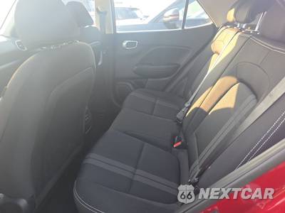 2025 Hyundai Venue SEL - zdjęcie 13 z 19 - miniatura