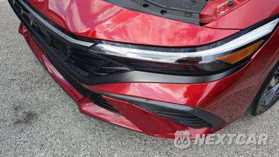 2024 Hyundai Elantra Limited - zdjęcie 20 z 33 - miniatura