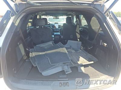 2020 Ford Explorer ST - zdjęcie 17 z 20 - miniatura