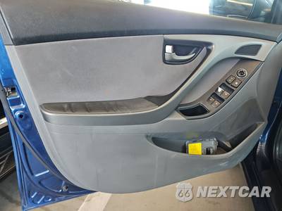 2015 Hyundai Elantra SE Sedan - zdjęcie 9 z 41 - miniatura