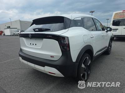 2025 Nissan Kicks SR - zdjęcie 5 z 25 - miniatura