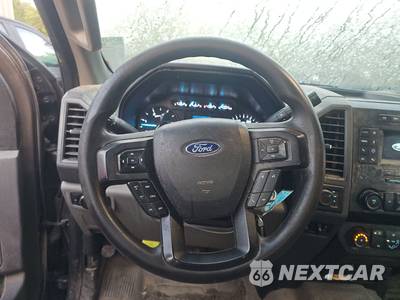 2021 Ford Super Duty F-550 Cab Chassis XL Crew Cab DRW - zdjęcie 10 z 27 - miniatura