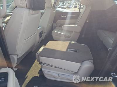 2021 GMC Yukon Denali XL 5SA - zdjęcie 13 z 20 - miniatura