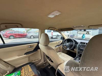 2015 Toyota Camry Hybrid LE - zdjęcie 35 z 85 - miniatura