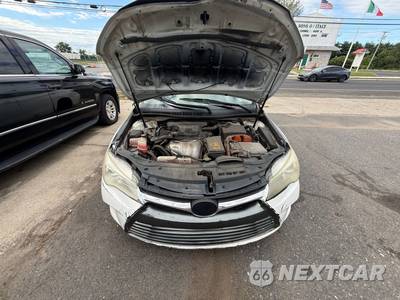 2015 Toyota Camry Hybrid LE - zdjęcie 77 z 85 - miniatura