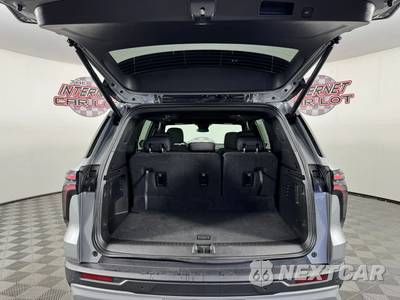 2025 Chevrolet Traverse LT 2LT - zdjęcie 33 z 50 - miniatura
