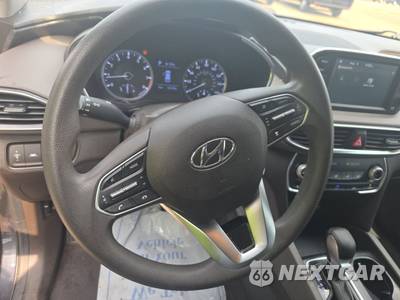2020 Hyundai Santa Fe SE - zdjęcie 10 z 28 - miniatura