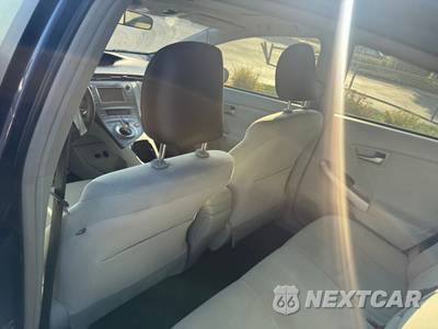 2014 Toyota Prius Three - zdjęcie 12 z 38 - miniatura
