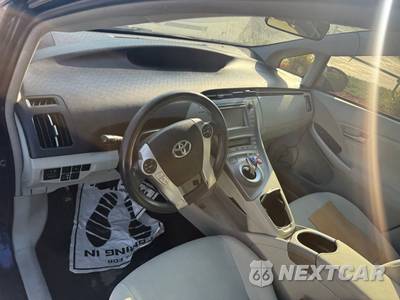 2014 Toyota Prius Three - zdjęcie 19 z 38 - miniatura