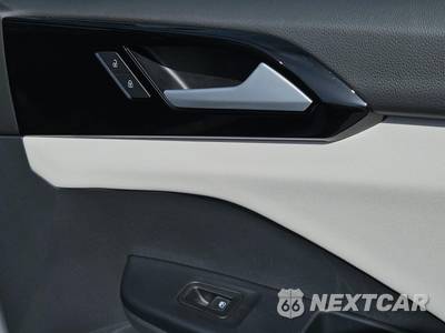 2025 Volkswagen Taos S - zdjęcie 32 z 33 - miniatura