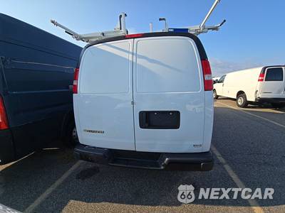 2023 Chevrolet Express 3500 Cargo Van 1WT 155.2" WB - zdjęcie 5 z 32 - miniatura