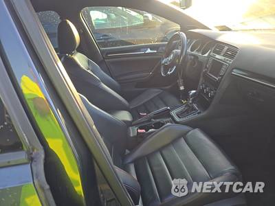 2016 Volkswagen Golf GTI Autobahn Hatchback w/Performance Pkg - zdjęcie 8 z 34 - miniatura