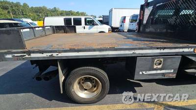 2009 Ford Super Duty F-450 Cab Chassis XLT Crew Cab DRW - zdjęcie 19 z 37 - miniatura