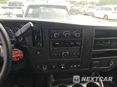2025 GMC Savana 2500 Cargo Van 1WT 135.0" WB - zdjęcie 11 z 31 - miniatura