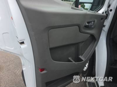 2025 Ford Transit 250 Cargo Van Low Roof 130.0" WB - zdjęcie 9 z 29 - miniatura