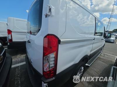 2025 Ford Transit 250 Cargo Van Low Roof 130.0" WB - zdjęcie 4 z 23 - miniatura