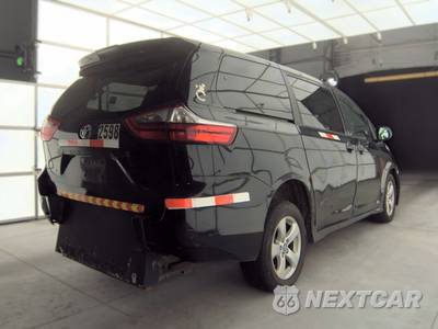 2020 Toyota Sienna L 7-Passenger 119.3" WB - zdjęcie 4 z 36 - miniatura