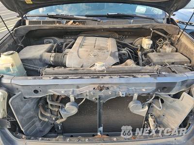 2010 Toyota Tundra Limited Crew Cab Short Bed - zdjęcie 16 z 41 - miniatura