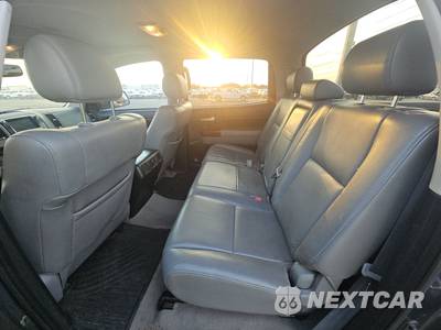 2010 Toyota Tundra Limited Crew Cab Short Bed - zdjęcie 13 z 41 - miniatura