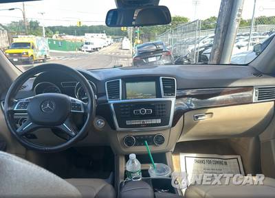 2014 Mercedes-Benz ML 350 - zdjęcie 15 z 60 - miniatura