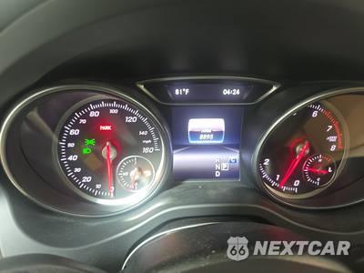 2020 Mercedes-Benz GLA 250 4MATIC - zdjęcie 12 z 33 - miniatura