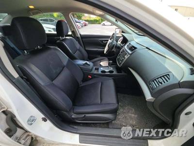 2016 Nissan Altima 2.5 SR - zdjęcie 9 z 17 - miniatura
