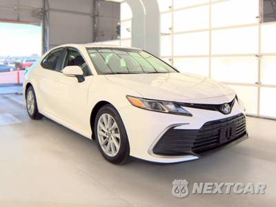 2022 Toyota Camry LE - zdjęcie 3 z 37 - miniatura