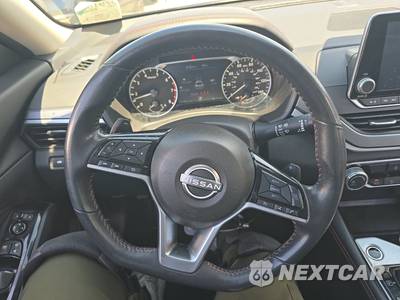 2024 Nissan Altima SR - zdjęcie 10 z 26 - miniatura