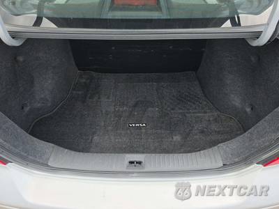2011 Nissan Versa 1.6 Sedan - zdjęcie 8 z 8 - miniatura