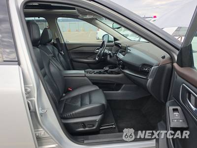 2021 Nissan Rogue SL - zdjęcie 8 z 25 - miniatura
