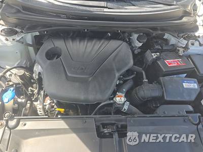 2017 Hyundai Veloster Value Edition - zdjęcie 16 z 23 - miniatura