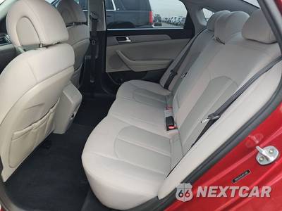 2015 Hyundai Sonata SE - zdjęcie 13 z 36 - miniatura