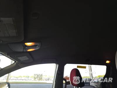 2020 Toyota Sienna L 7-Passenger 119.3" WB - zdjęcie 17 z 34 - miniatura