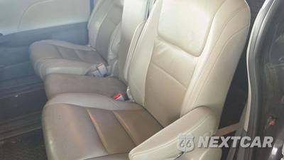 2020 Toyota Sienna L 7-Passenger 119.3" WB - zdjęcie 23 z 34 - miniatura