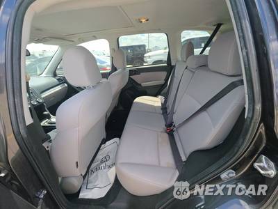 2015 Subaru Forester 2.5i Premium - zdjęcie 13 z 31 - miniatura