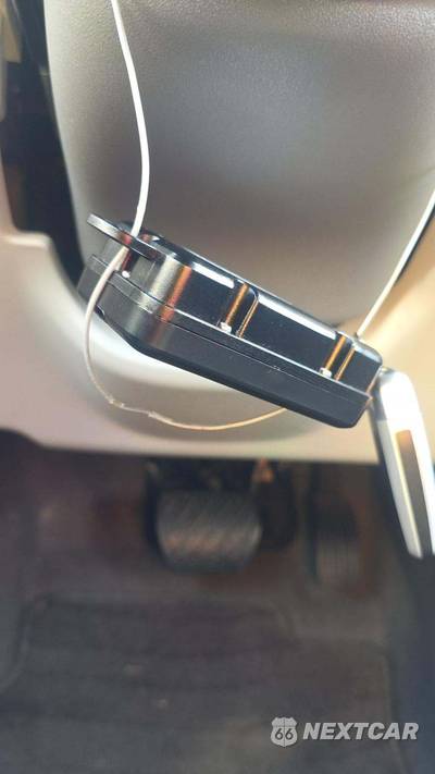 2015 Nissan LEAF SV - zdjęcie 21 z 30 - miniatura
