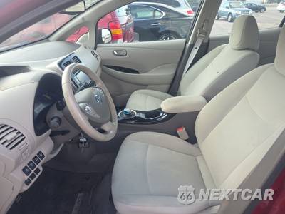 2015 Nissan LEAF SV - zdjęcie 7 z 30 - miniatura