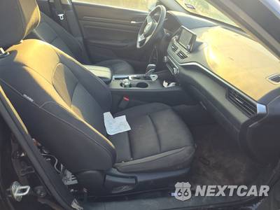 2021 Nissan Altima S - zdjęcie 8 z 57 - miniatura