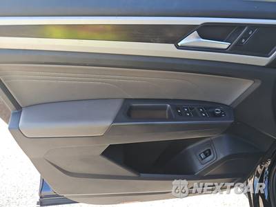 2021 Volkswagen Atlas 2.0T SE w/Technology - zdjęcie 9 z 18 - miniatura