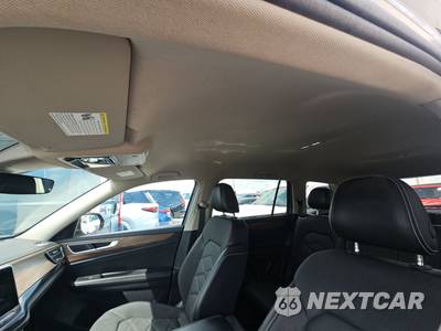 2024 Volkswagen Atlas 2.0T SE w/Technology - zdjęcie 17 z 24 - miniatura