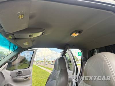 2000 Ford F-150 Lariat Extended Cab Medium Bed w/Rear Doors - zdjęcie 20 z 35 - miniatura