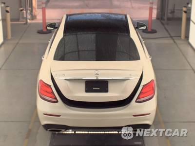 2020 Mercedes-Benz E 350 4MATIC Sedan - zdjęcie 5 z 21 - miniatura