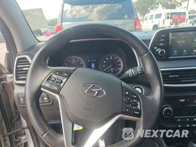 2020 Hyundai Tucson Limited - zdjęcie 10 z 21 - miniatura