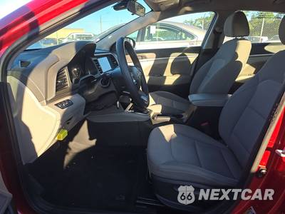 2020 Hyundai Elantra SEL Sedan - zdjęcie 7 z 26 - miniatura