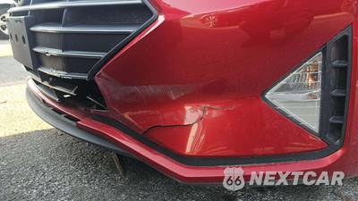 2020 Hyundai Elantra SEL Sedan - zdjęcie 21 z 26 - miniatura