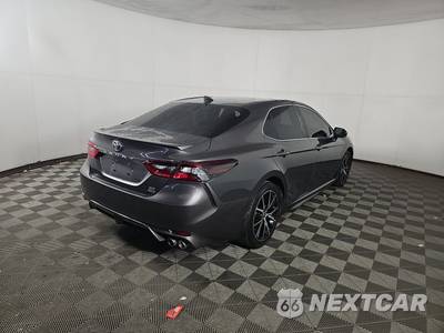 2023 Toyota Camry SE - zdjęcie 4 z 42 - miniatura
