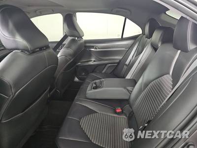 2023 Toyota Camry SE - zdjęcie 13 z 42 - miniatura