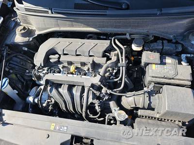 2025 Hyundai Venue SEL - zdjęcie 15 z 25 - miniatura