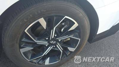2025 Hyundai Sonata SEL - zdjęcie 27 z 31 - miniatura